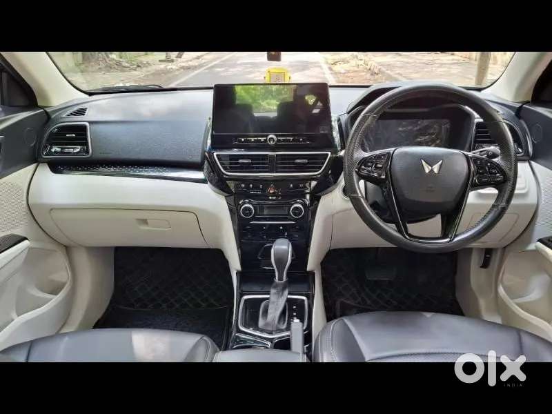 Mahindra Xuv 3xo Ax5l 1.2 Petrol At, 2024, Petrol