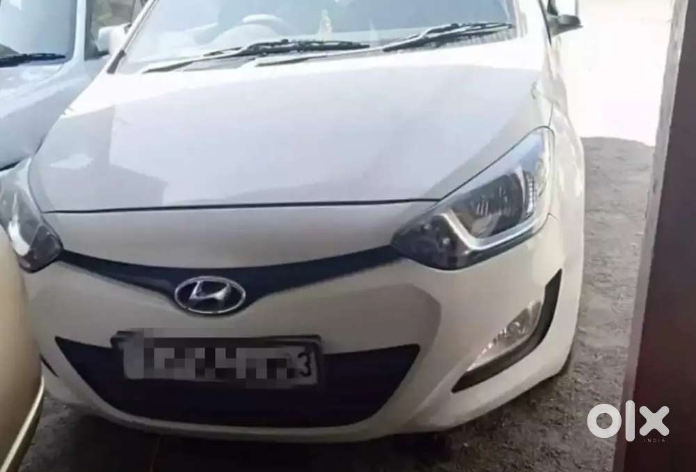 Hyundai I20 2012 1.4 Crdi Asta Top Model