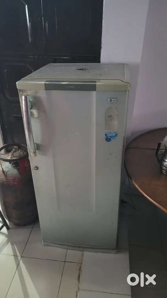 LG Intellocool Single Door Refrigerator – Fully Working