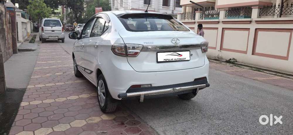 Tata Tigor, 2022, Petrol