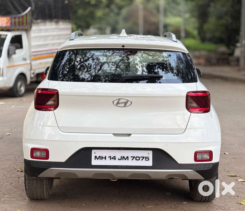 Hyundai Venue Sx (o) Mt 1.5 Diesel, 2021, Diesel