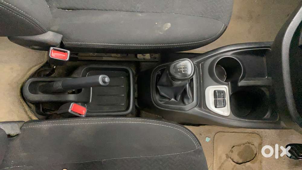 Datsun Redigo T Option, 2018, Petrol