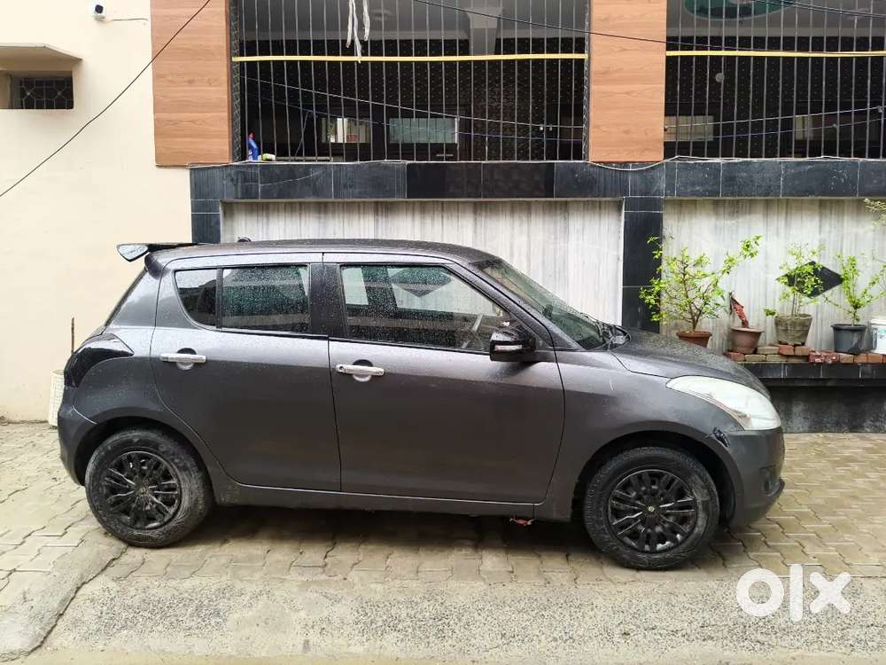 Swift Maruti Vxi 2014 Year