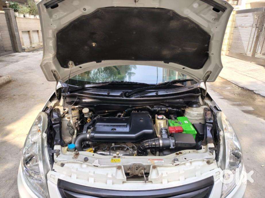 Maruti Suzuki Swift Dzire Ldi Optional, 2017, Diesel