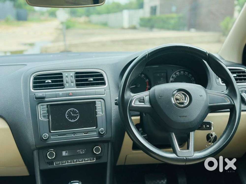 Skoda Rapid 1.0 Style At, 2018, Petrol