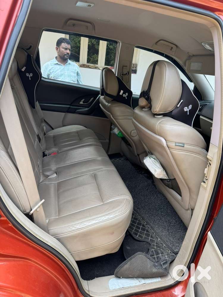 Mahindra Xuv500 Sportz 2016