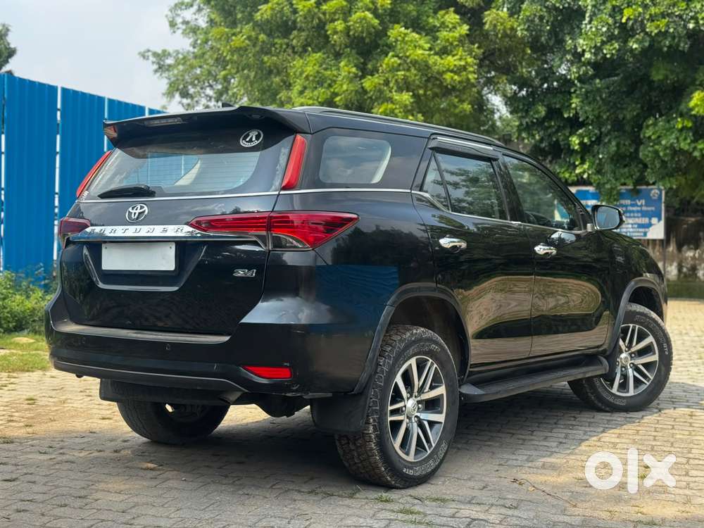Toyota Fortuner 4x4 At, 2017, Diesel