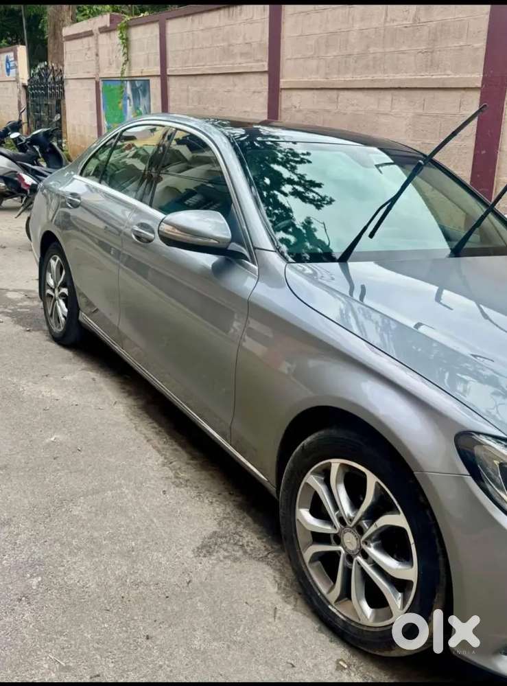 Mercedes-benz C-class 2015 Diesel 109000 Km Driven