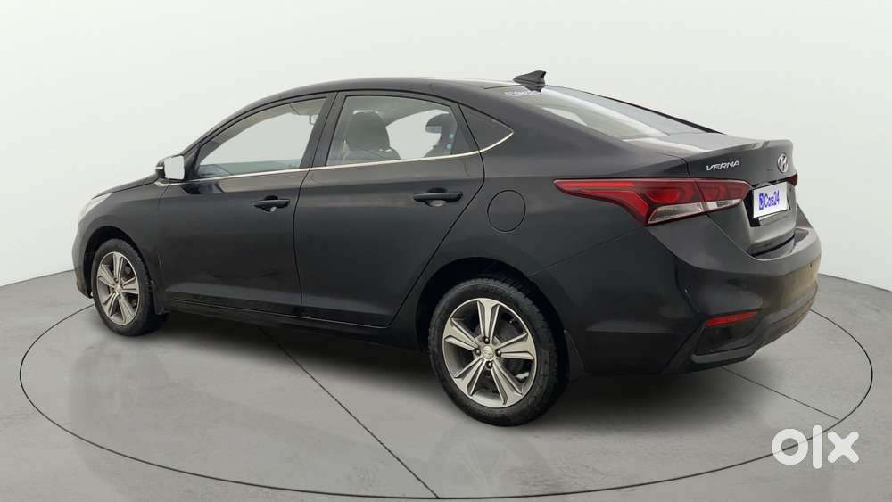 Hyundai Verna 1.6 Vtvt Sx, 2018, Petrol