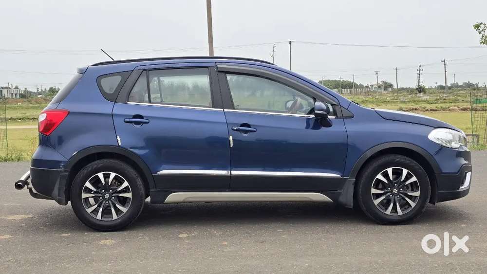 S-cross 2022 Petrol