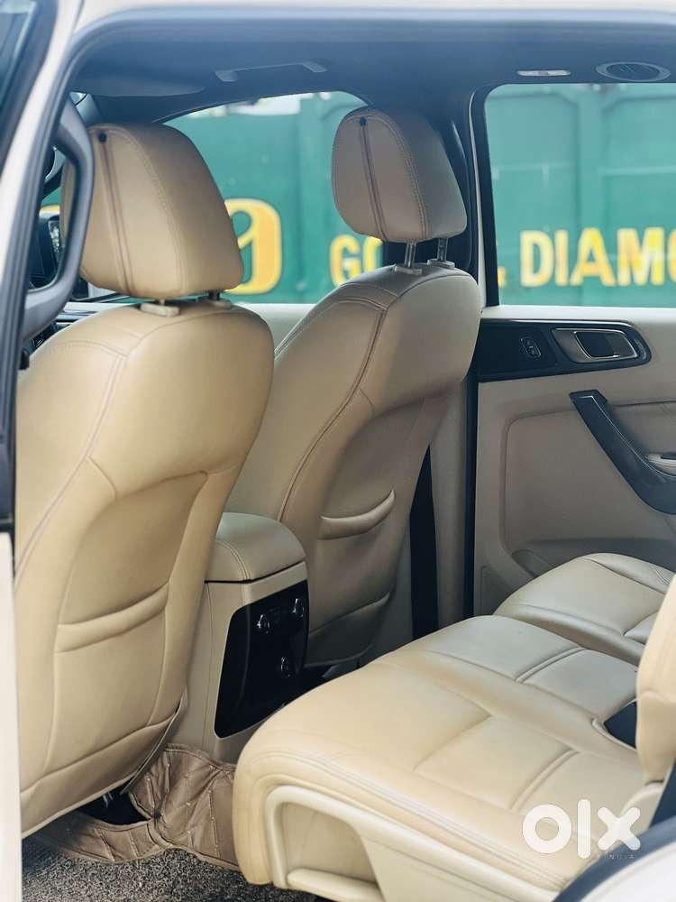 Ford Endeavour 3.2 Titanium At 4x4, 2016, Diesel