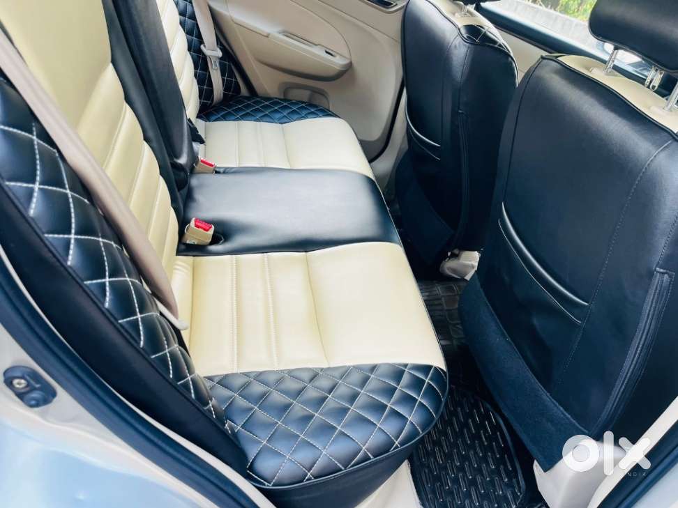 Maruti Suzuki Swift Dzire 1.2 Zxi Bsiv, 2012, Petrol