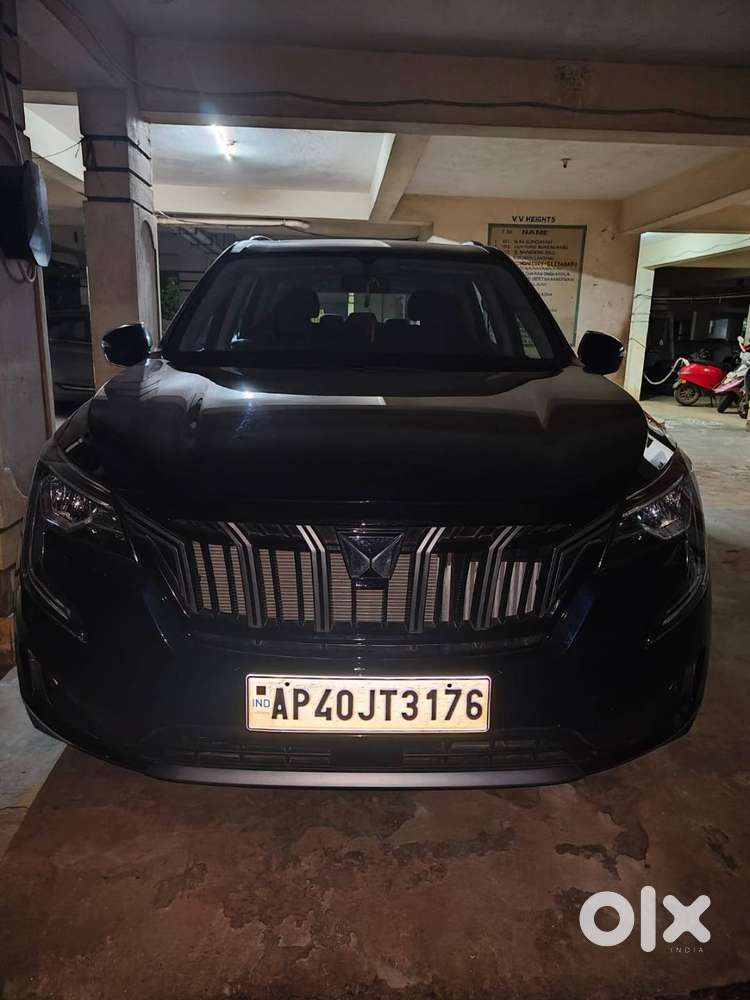 Mahindra Xuv 700 03 Months Old Vehicle Just 1000 Km Driven.
