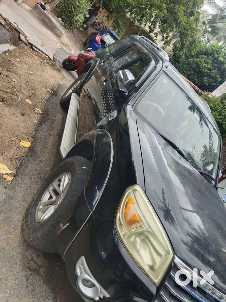 Ford Endeavour, 2010, Diesel