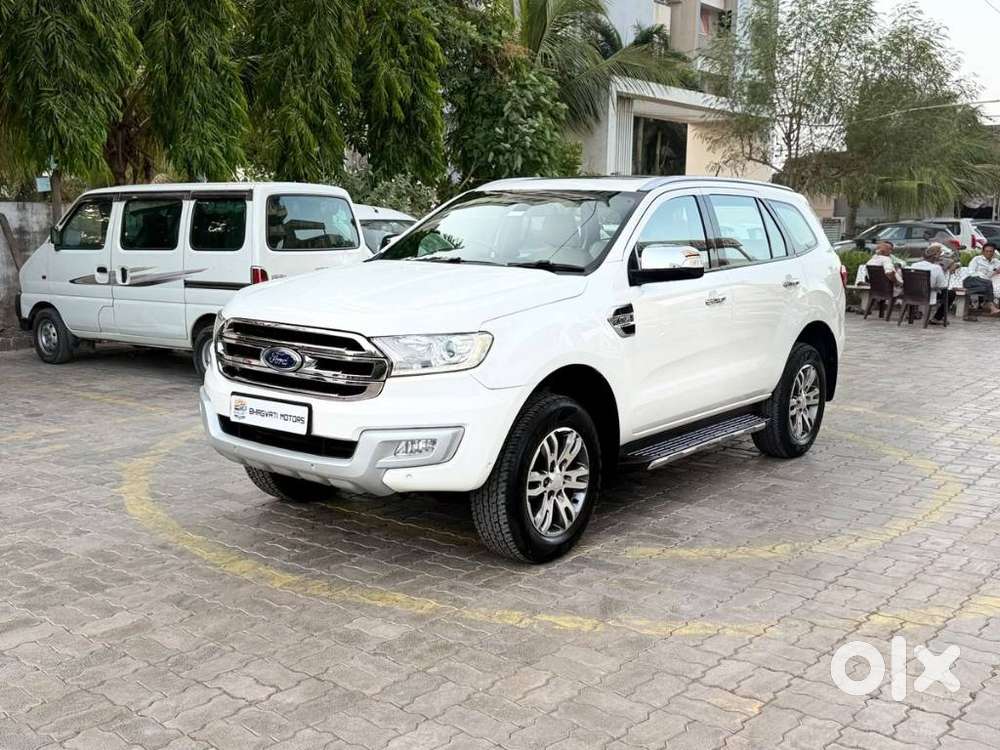 Ford Endeavour 3.2 Titanium At 4x4, 2017, Diesel