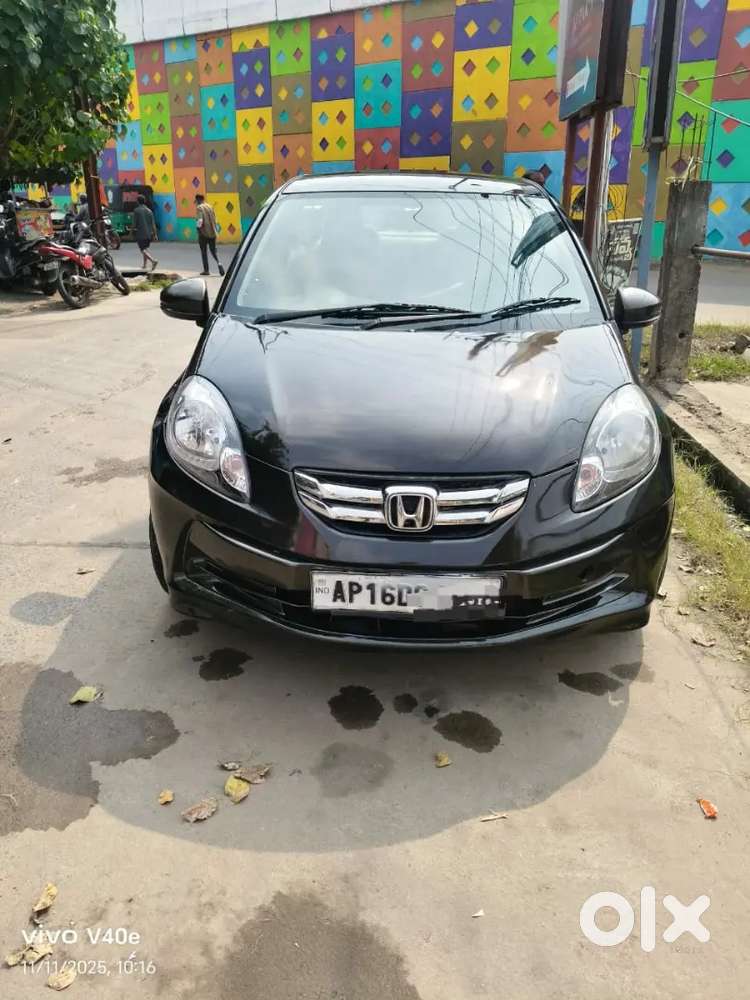 Honda Amaze 2nd Gen 2015 Diesel 138500 Km Driven