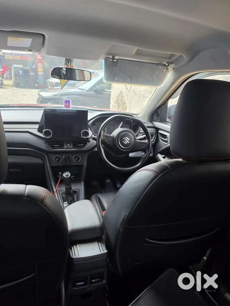 Maruti Suzuki Brezza Lxi 2025 Cng & Hybrids 27000 Km Driven 1 Owner