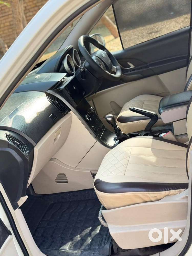 Mahindra Xuv500 2017