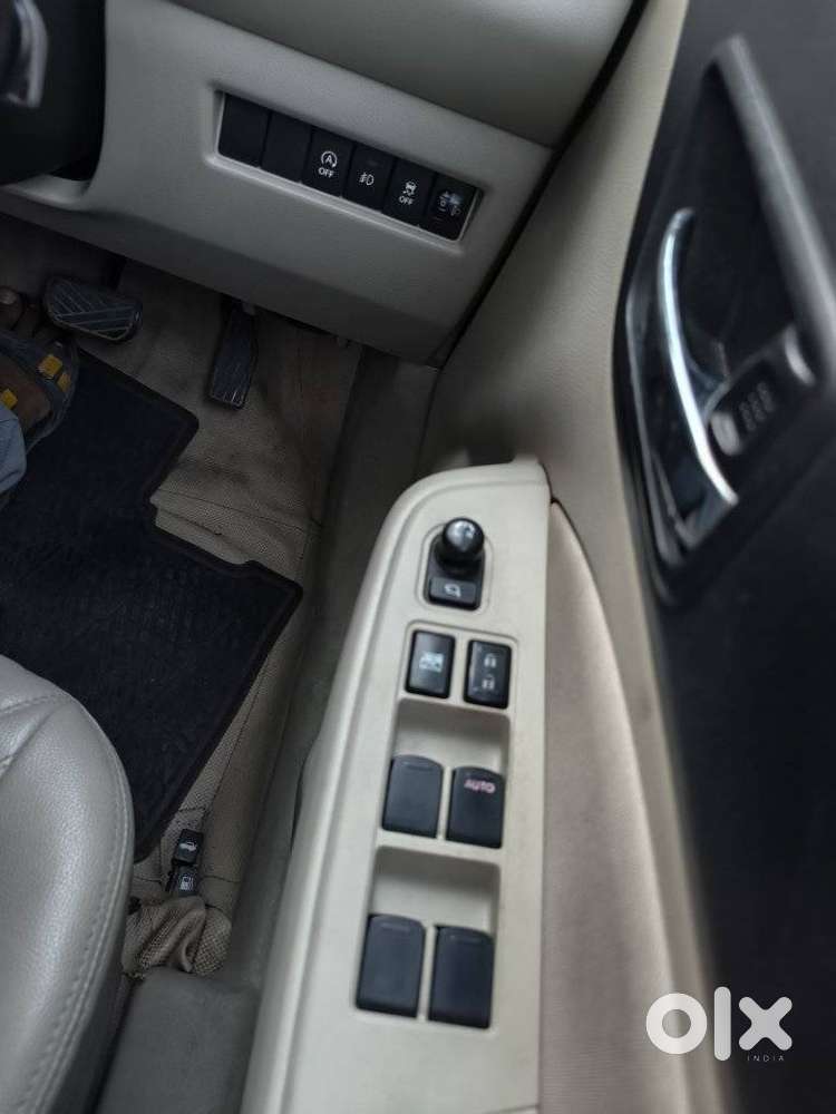 Maruti Suzuki Swift Dzire Vxi At Optional, 2022, Petrol