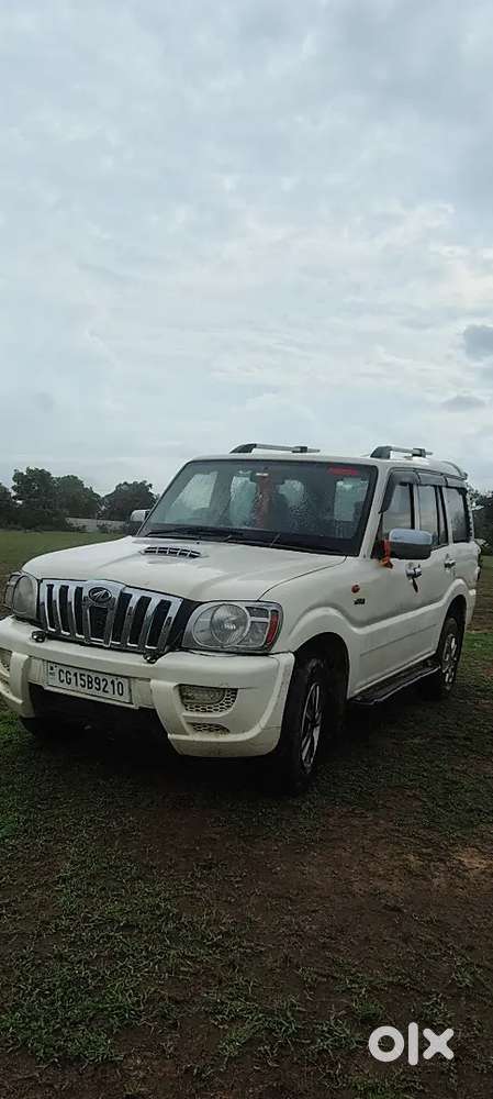 Mahindra Scorpio 2013 Diesel Manual 2nd Owner