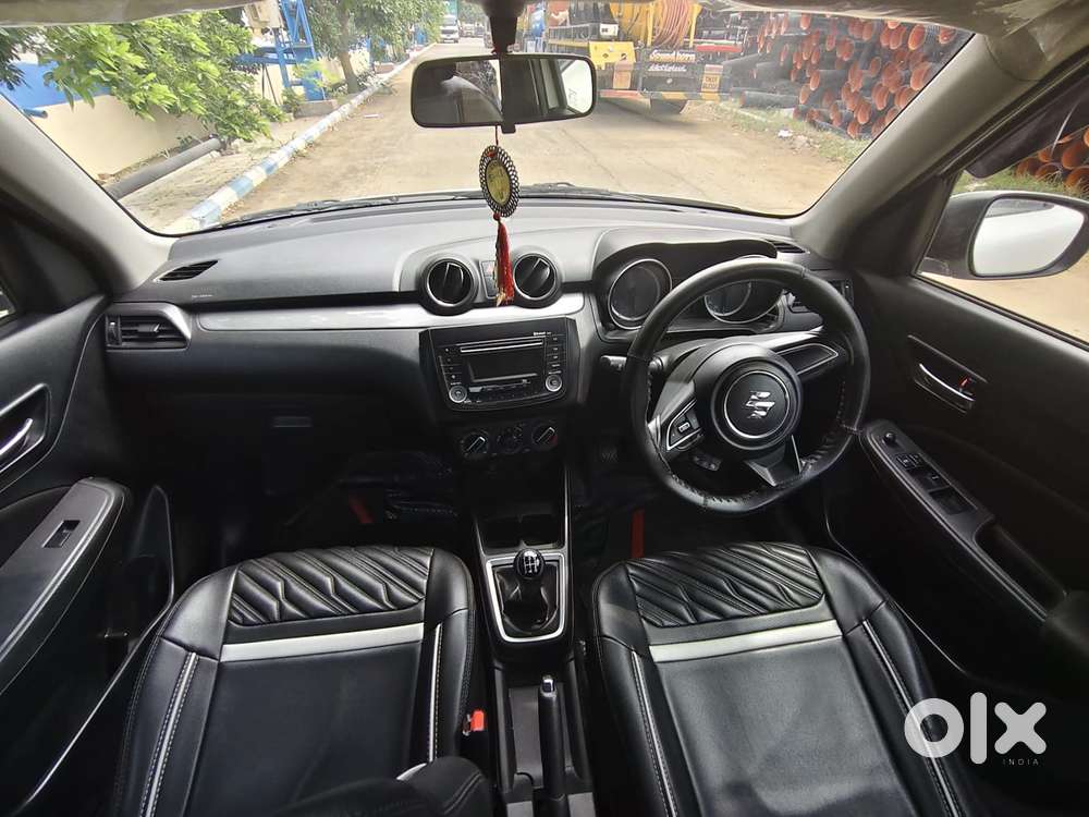 Maruti Suzuki Swift Vxi + Manual, 2020, Petrol