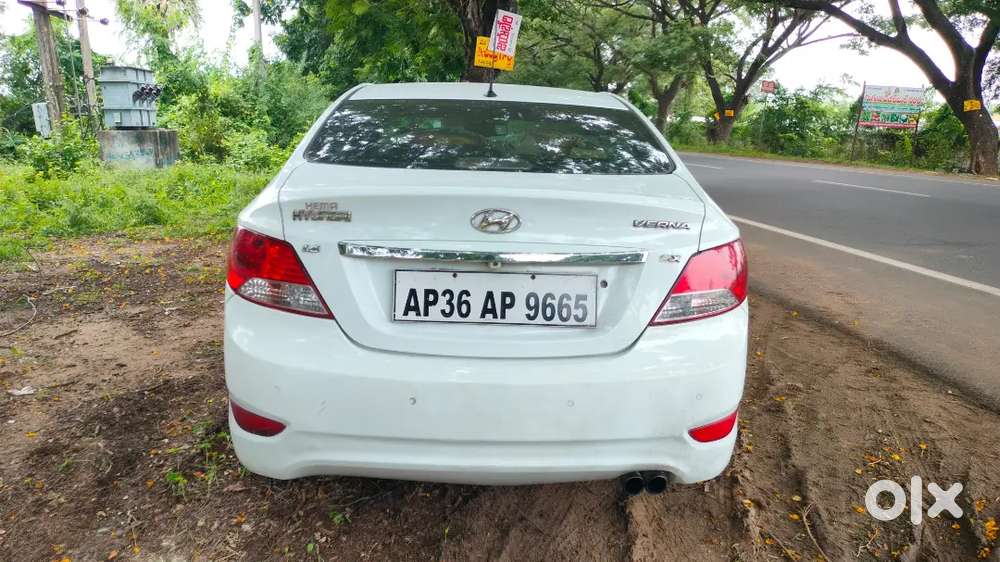 Hyundai Verna 2011 Diesel Well Maintained