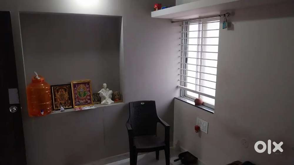 Single Room with attached bathroom for rent
