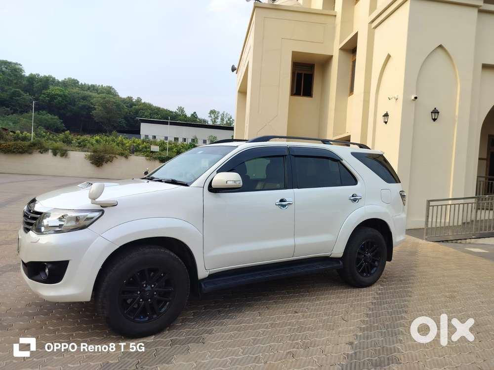 Toyota Fortuner 3.0 4x2 Automatic, 2013, Diesel