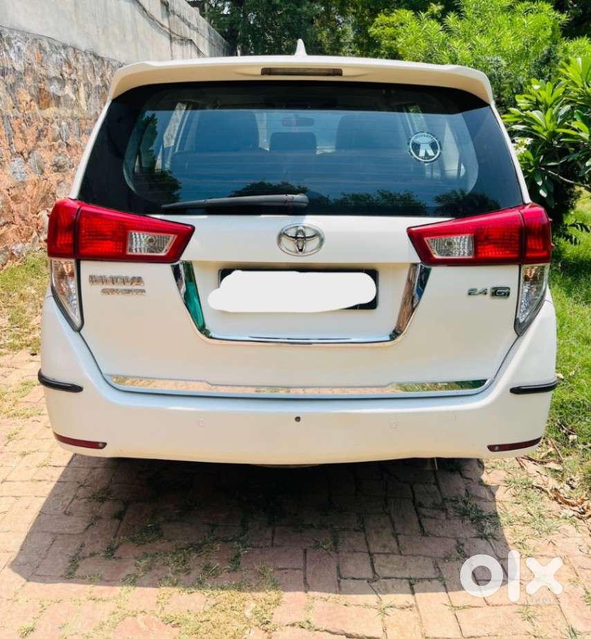Toyota Innova Crysta 2.4 G Mt, 2018, Diesel