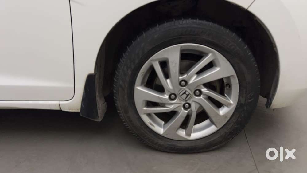 Honda Jazz V At I-vtec, 2017, Petrol