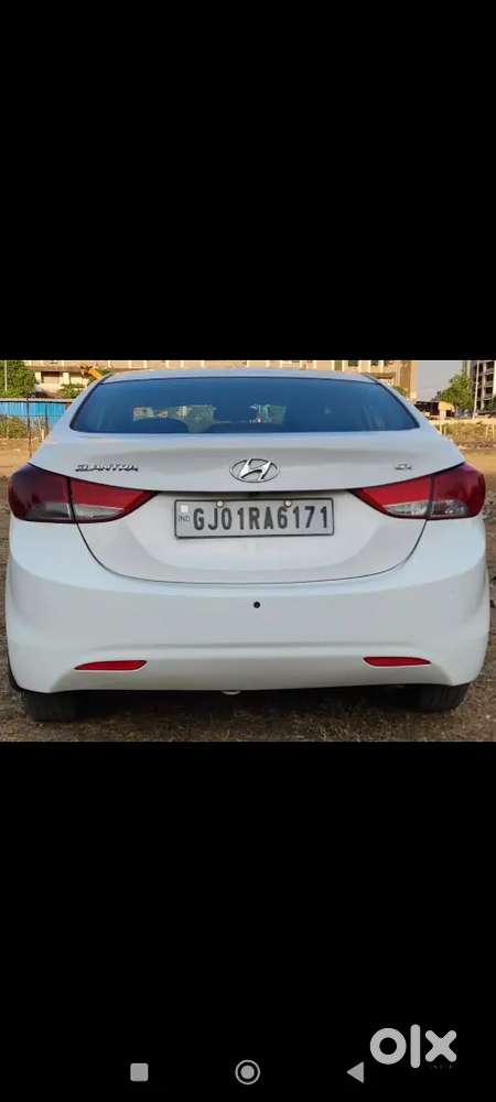 Hyundai Elantra Crdi 2012