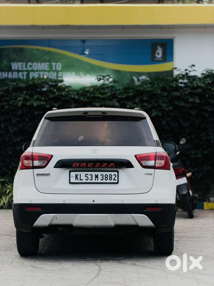 Maruti Suzuki Brezza 2017