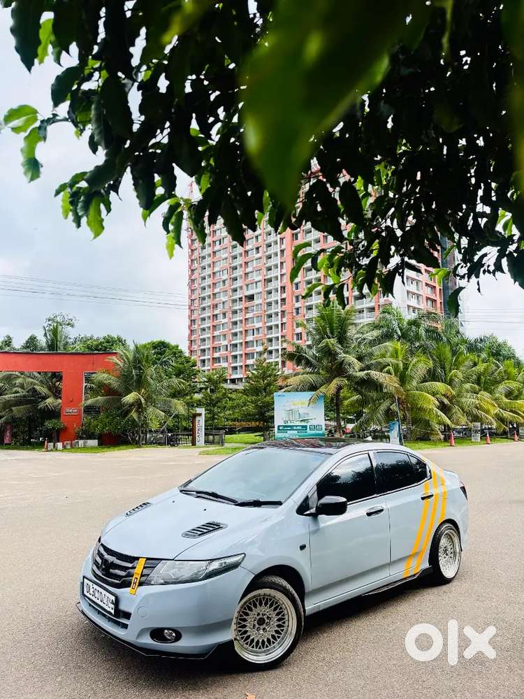 Honda City V Automatic 2011 Petrol Well Maintained