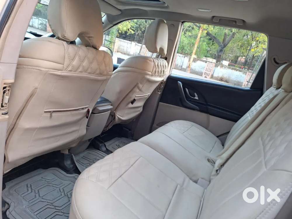 Mahindra Xuv500 W10 Awd, 2016, Diesel