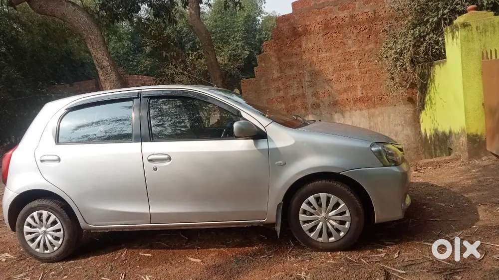 Toyota Etios Liva 2013