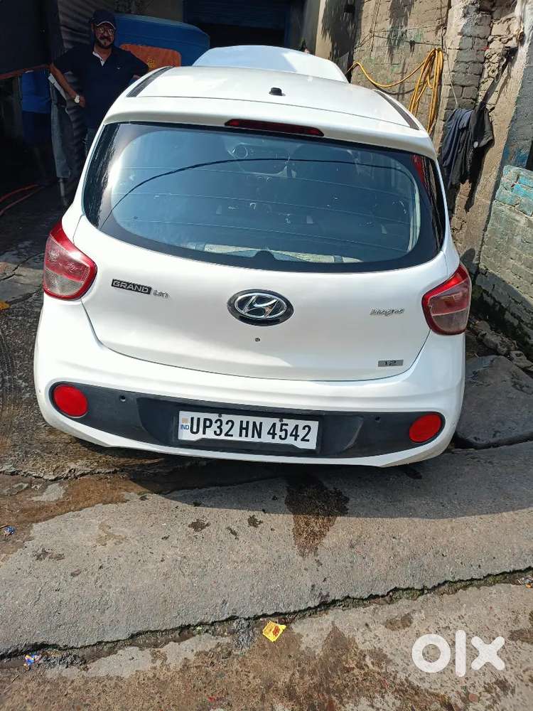 Hyundai Grand I10 2017 Cng & Hybrids 73000 Km Driven