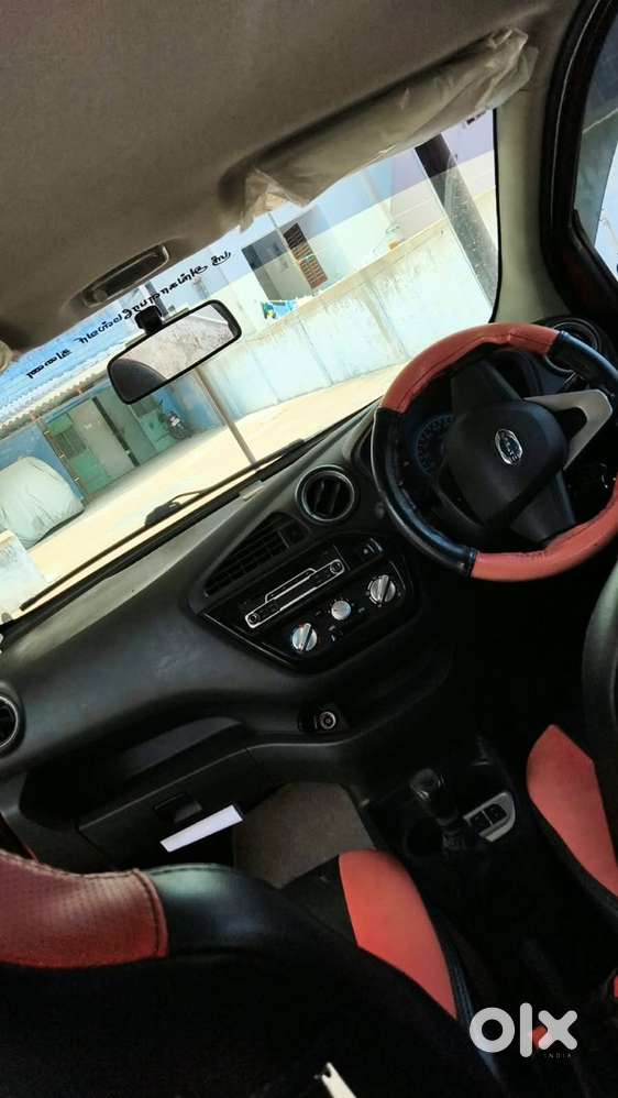 Datsun Redigo 2017 Car