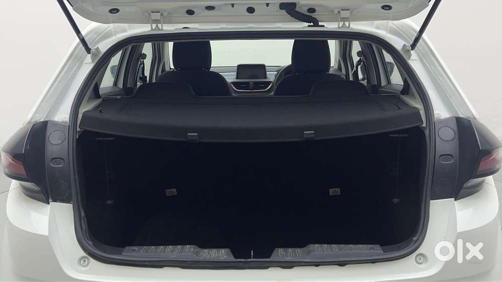 Tata Altroz 1.2 Xt, 2024, Petrol