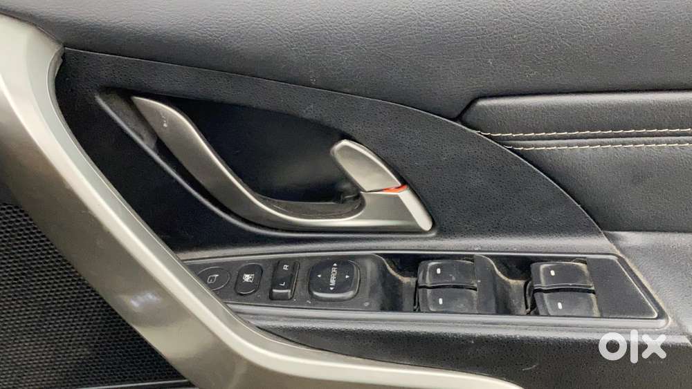 Mahindra Xuv500 W11 At, 2019, Diesel