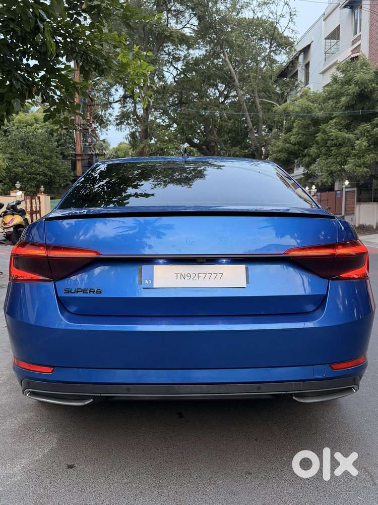 Skoda Superb [2020-ongoing] 1.8 Sportline, 2022, Petrol