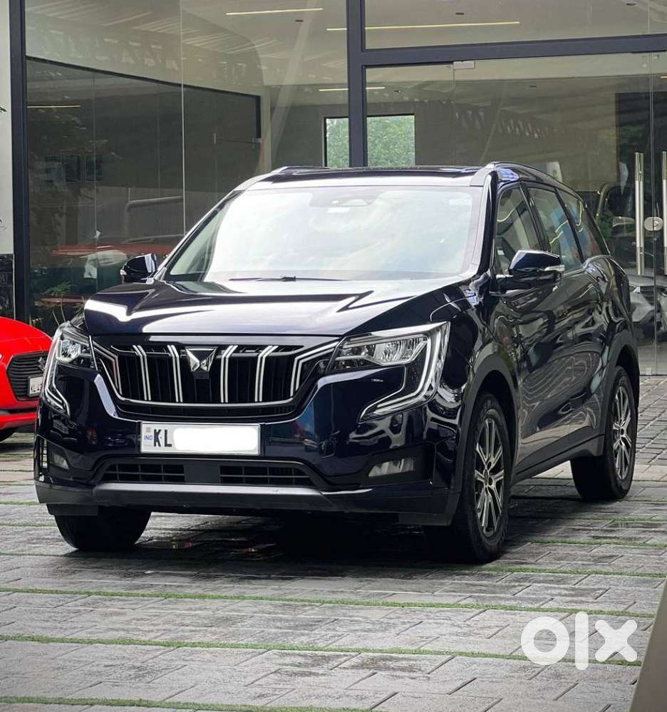 Mahindra Xuv700 2.2 Ax 7 Diesel At Luxury Pack Str Awd, 2022, Diesel