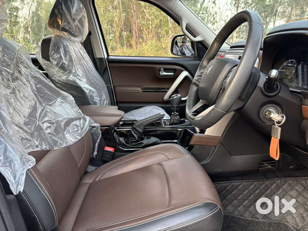 Mahindra Scorpio N Z8 Petrol At 7 Str, 2024, Petrol