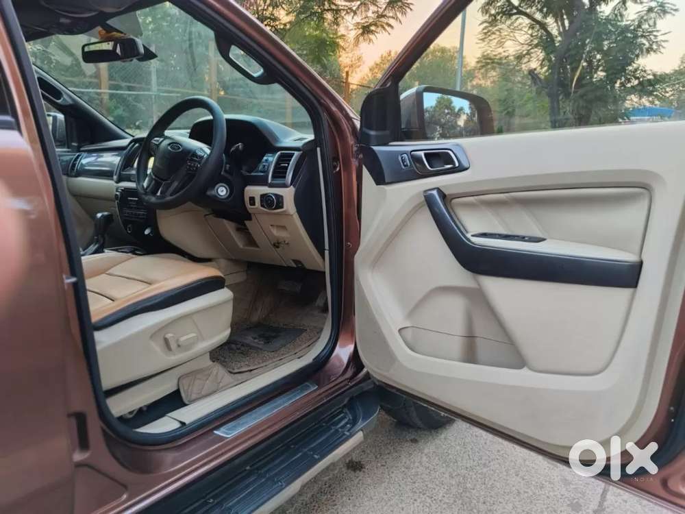 Ford Endeavour 3.2 Titanium At 4x4, 2017, Diesel