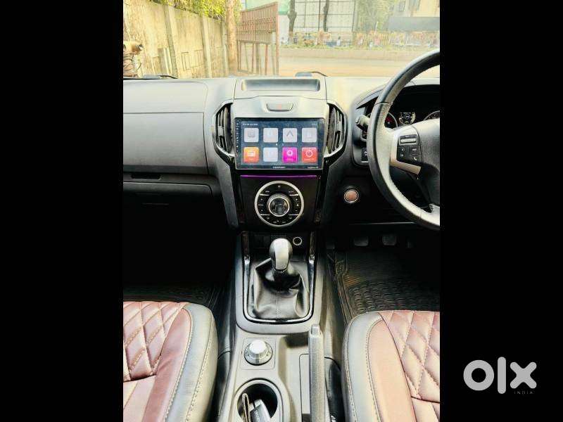 Isuzu V-cross Z 4x4 Mt, 2024, Diesel