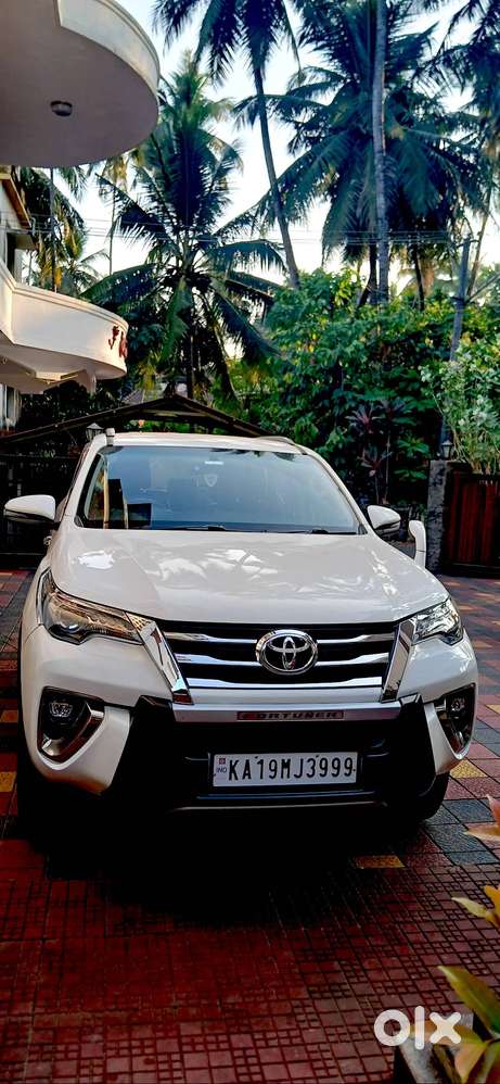 Toyota Fortuner 2018 Diesel 65000 Km Driven