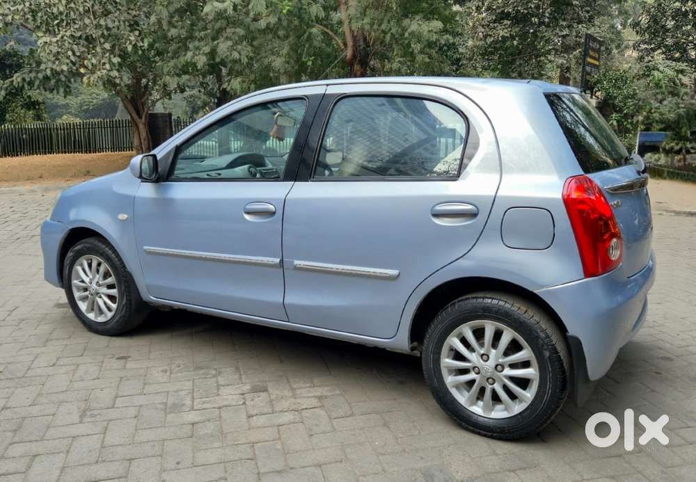 Toyota Etios Liva V Limited, 2011, Petrol