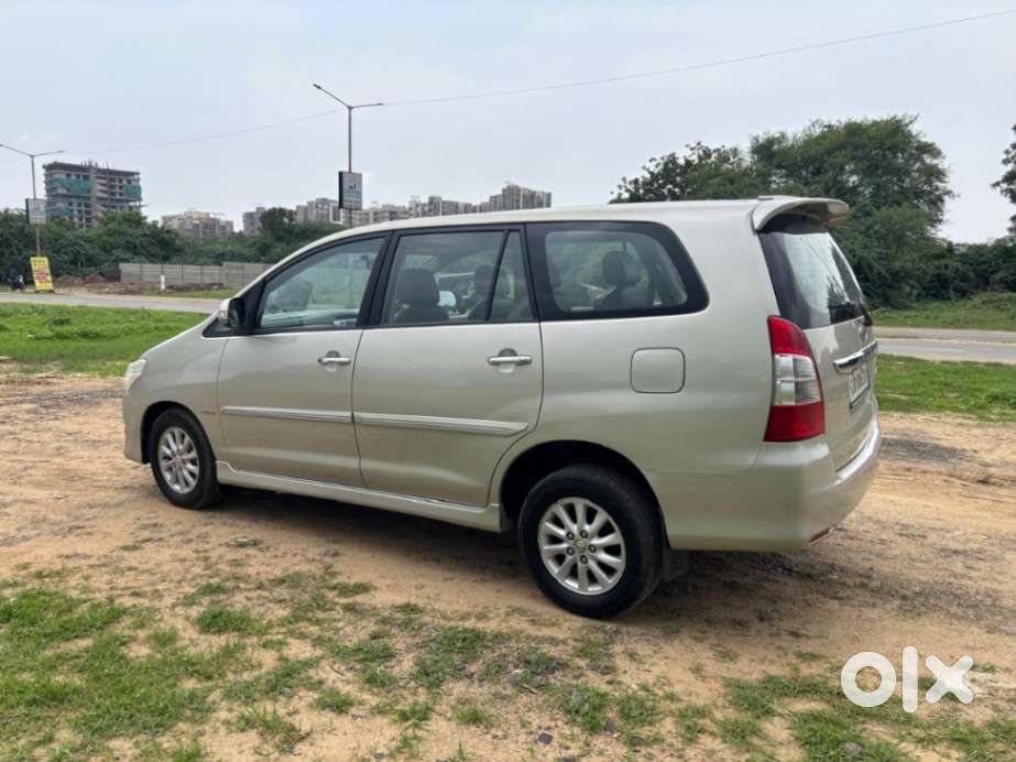 Toyota Innova 2.5 V 7 Str, 2012, Diesel