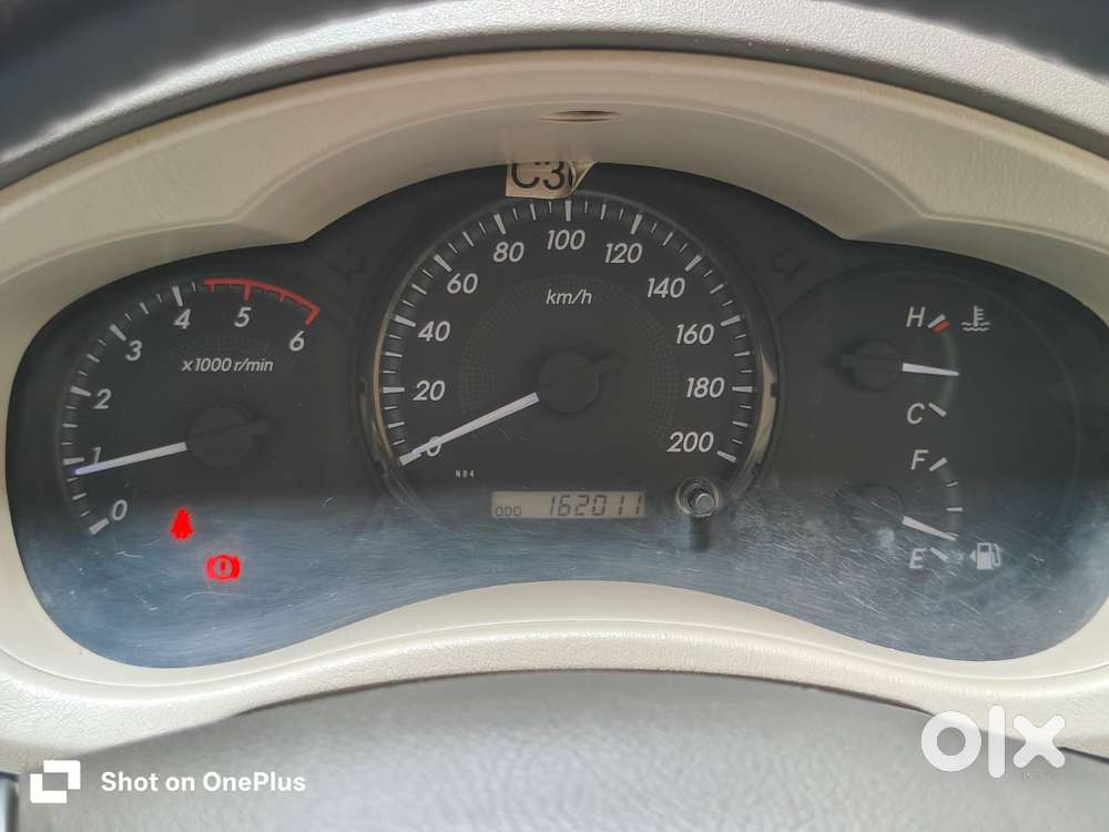 Toyota Innova 2.5 G (diesel) 7 Seater, 2013, Diesel