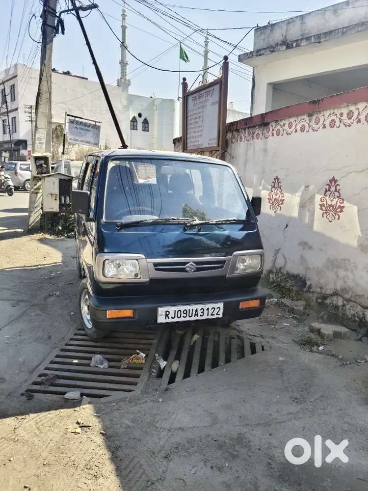 Maruti Suzuki Omni 2011