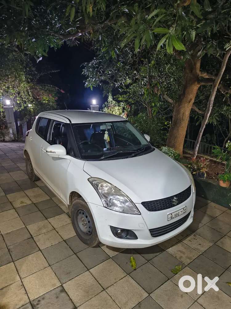 Maruti Suzuki New-gen Swift 2013 Diesel 105000 Km Driven
